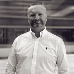 Andrew Pitt